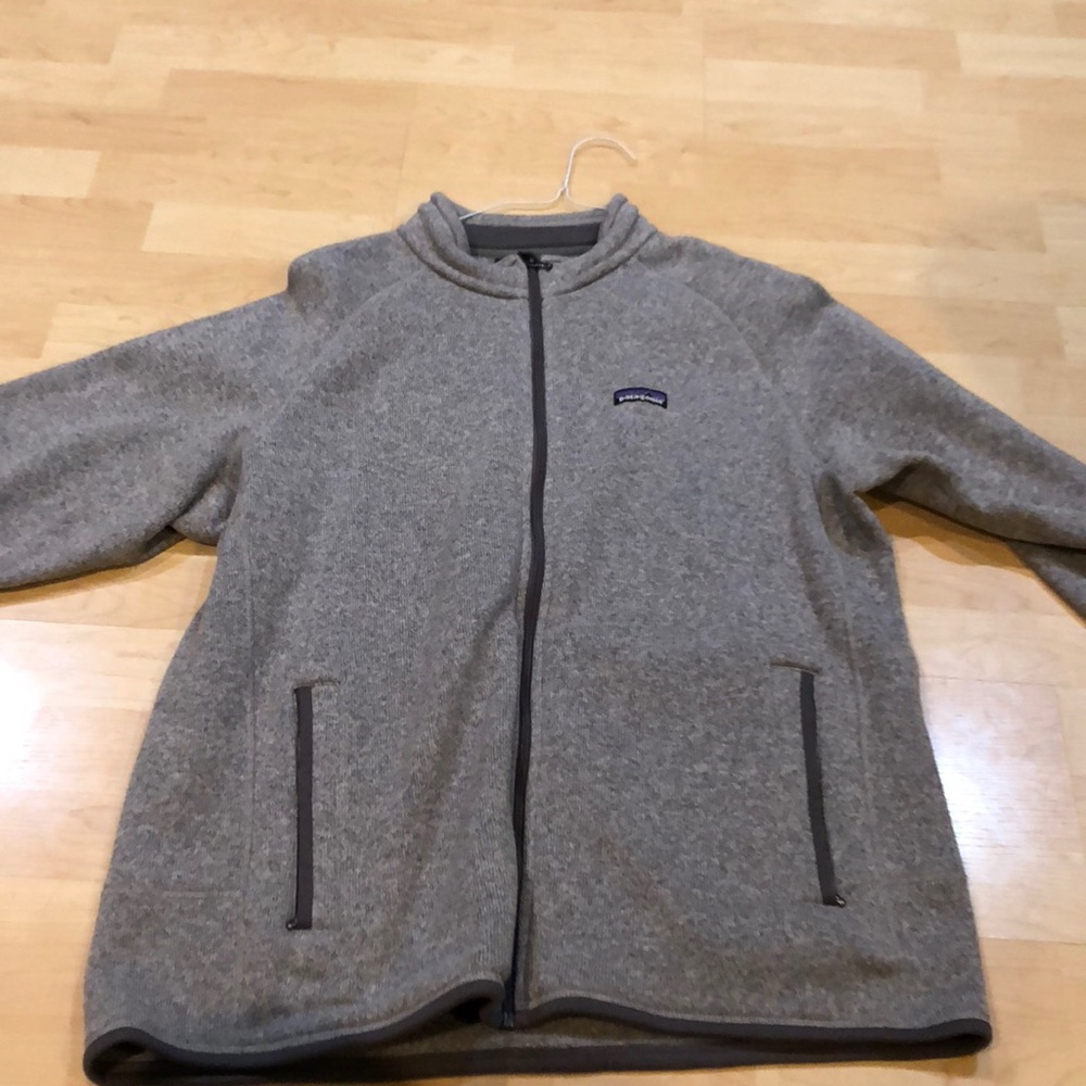 Gray Patagonia zip up
